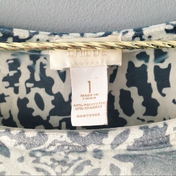 🖤 Chico's Velour Printed Top - Picture 2 of 4